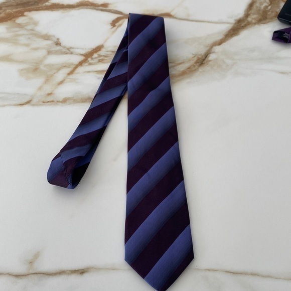 Hugo Boss Other - COPY - Hugo Boss 100% silk Tie